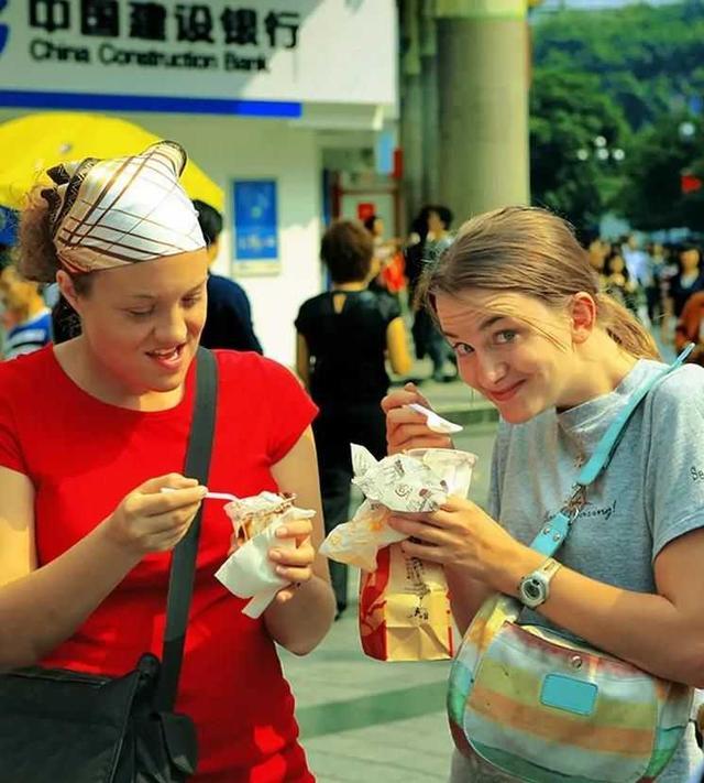 俄罗斯人迷上了海南游！街头满是“娜塔莎”