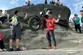 徒步深圳十峰：梧桐山！图片