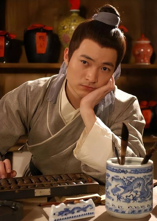 人前正人君子，人后流氓头子，假戏真做，这七位男星太令人作呕