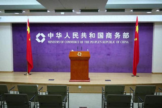 谁也救不了日本！李在明拒绝调解，特朗普：美国已无力威胁中国