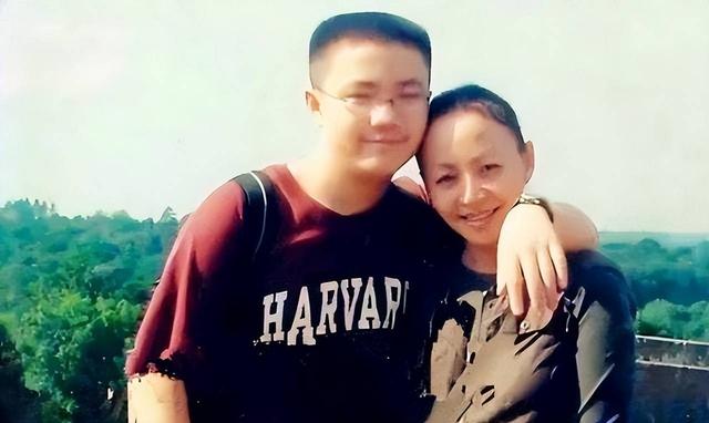 别墅公证	，孙子姓宋:宋丹丹用27年，给英达上了最"诛心"的一堂课