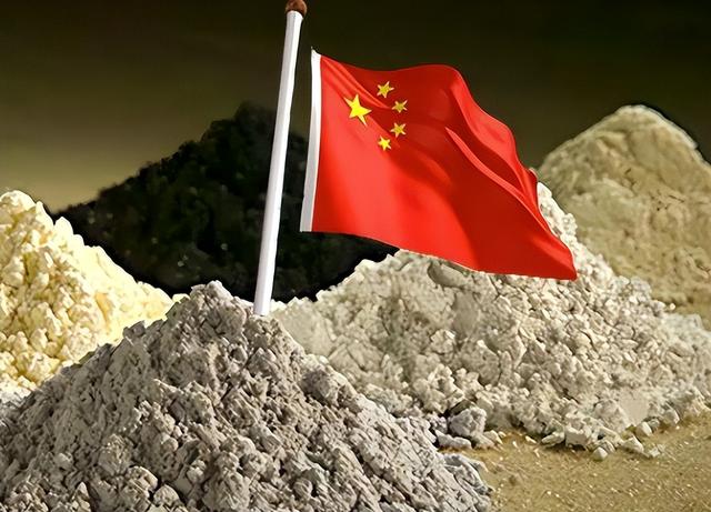 打破传统了	，中国首次缺席，高市内阁抗议无效，解放军通告东南亚