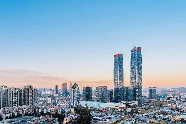 兄妹组团旅游 7 天，56岁的我坦言：关系再亲再好也不要一起旅游