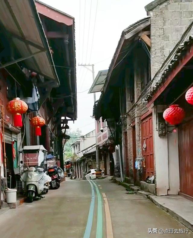 成都府河边，最低调的古场镇，停留在70年前，地铁公交车直达！