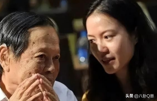 杨振宁去世仅3天，令人担忧的事发生了，原来翁帆一个字都没说错