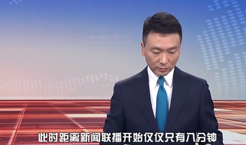 事实证明，54岁“丁克”了半辈子的康辉，早已走上了另一条大道