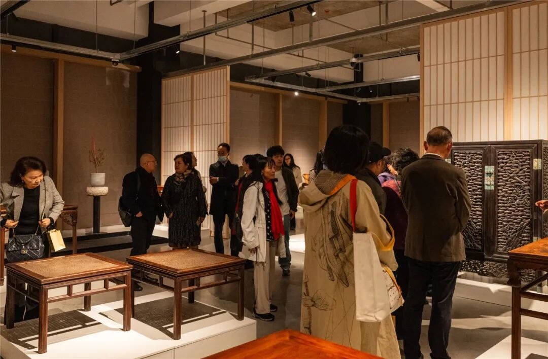 全球海外華文作家齊聚古都金陵,雅然家具藝術(shù)館助力文化出海 全球海外華文作家齊聚古都金陵,雅然家具藝術(shù)館助力文化出海