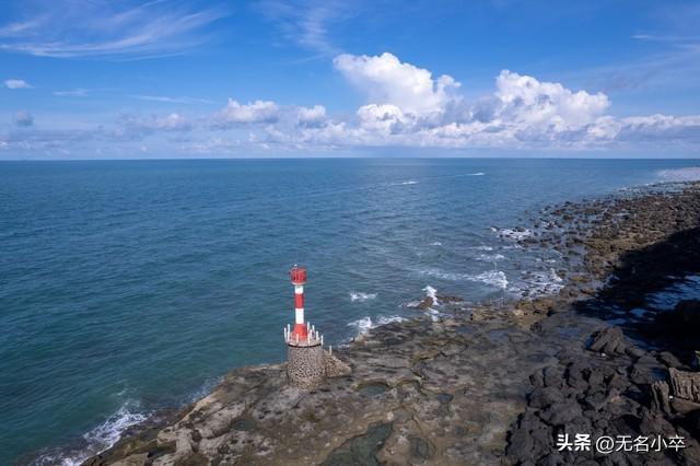 西双版纳和北海都去旅居过，实话实说，两者对比，我更喜欢北海