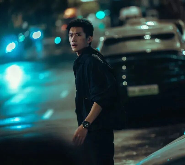 国安“点名	”75岁张艺谋	，释放三个强烈信号，巩俐的话真没说错