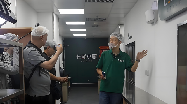 京东七鲜小厨闯美团淘宝！外卖三国杀迎效率战新局？