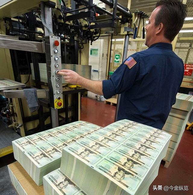 美股巨头哑火，创业板狂飙51%碾压全球！这三类资产走势颠覆认知