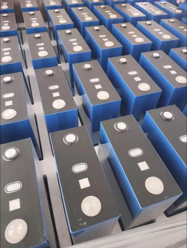 金和铜？不！我押注明年这个被冷落的资源	，两年有望翻倍