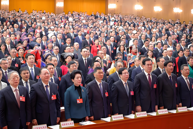 “和平统一”4字不再出现？台湾岛内马上预感到，统一进入倒计时