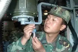 一等功臣向南林，兵中娇子，提干保送军校，如今自主择业可惜了图片