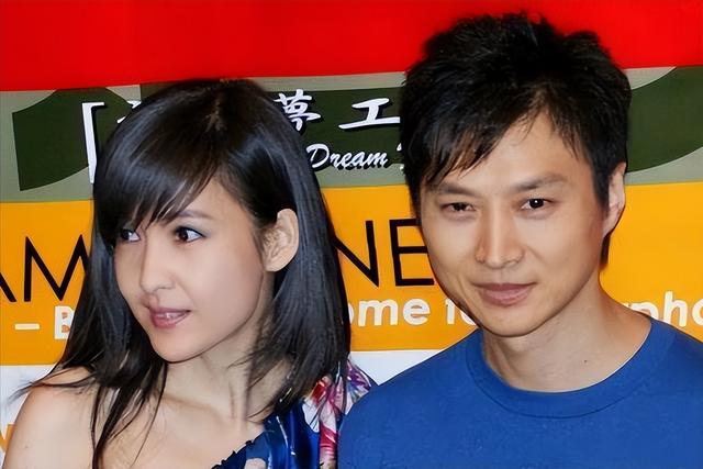 被戴8次绿帽子，3次被捉奸在床，这就是我们“玉女”守卫的爱情
