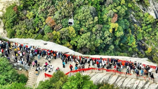 错过再等一年！华山红叶已到最佳期！