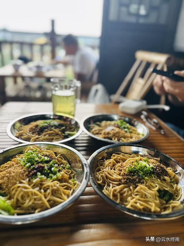 “万里长江第一古镇”，不但有好吃好玩的，还曾撑起中国半壁文脉