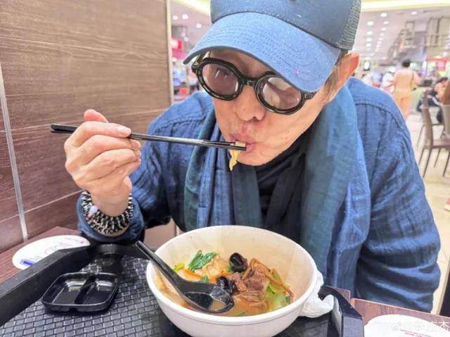 3天曝4个大瓜！李连杰开刀、性侵被公开、故意辱华，个个离谱