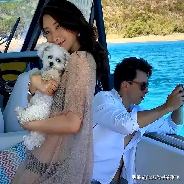 和陈赫离婚10年后，晒出情侣泳装照的许婧，没给前夫留一丝体面