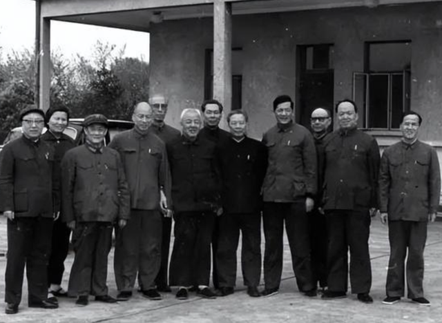 78年他调任北京市委书记，对华国锋抱怨：我到天津屁股还没坐稳