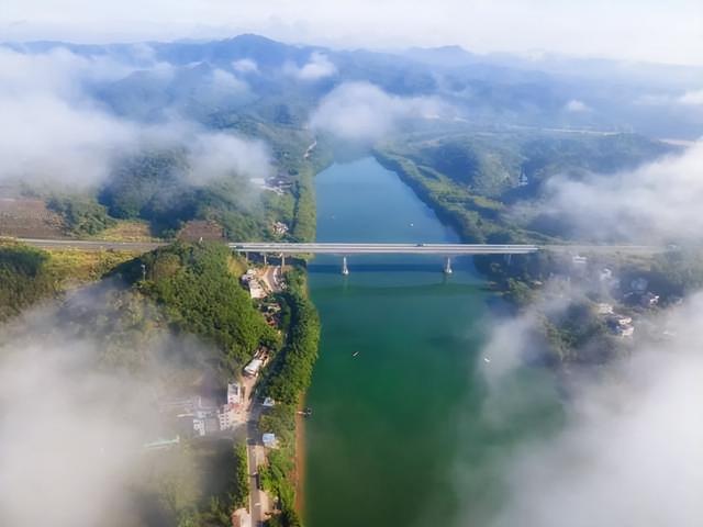 好玩！爱玩！肇庆这10条休闲旅游线路非冲不可