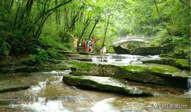 秦岭南麓的山水长卷