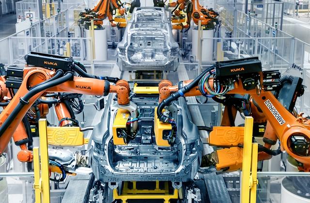 果然被普京说中了：马克龙当着特朗普的面	，把中国安排得明明白白