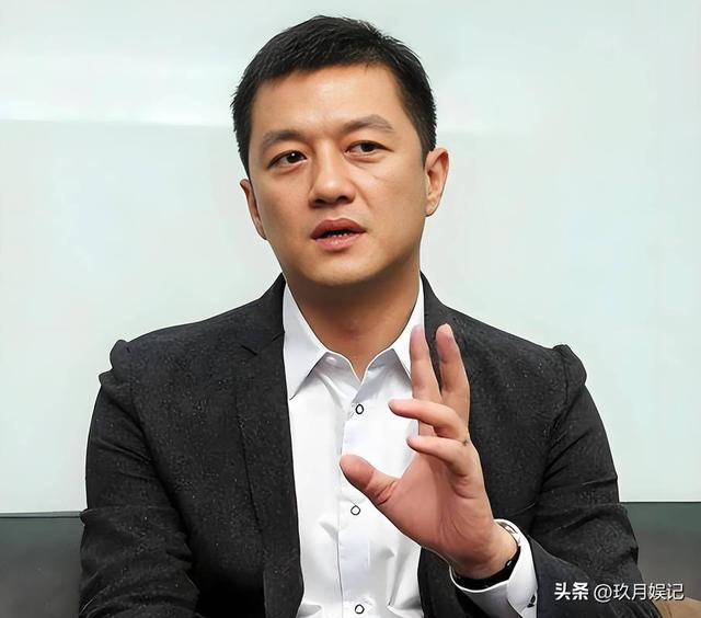 李亚鹏也没想到，儿童医院陷租金纠纷才两天，前妻王菲"口碑暴跌"