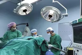青年男子睡梦中突发脑出血，出现呼吸心跳骤停，海医二院多学科协作挽救其生命图片