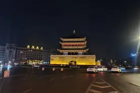 碳水之都——西安，吃得很大碗，走路也要迈大步一点图片