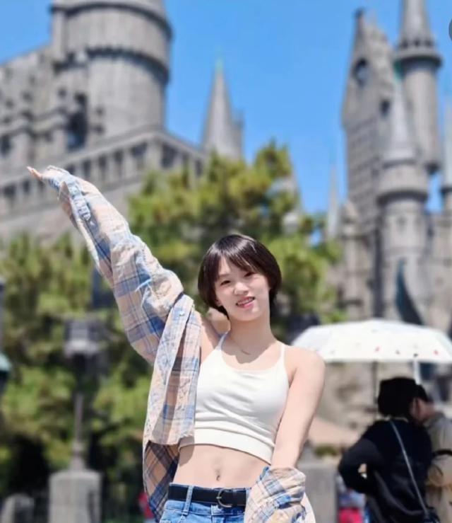 这次被央媒“点名”的陈芋汐，暴露真实处境，全红婵说的一点没错