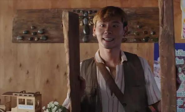 又一“谋女郎”上线，这次，74岁张艺谋让世界再次“刮目相看”！