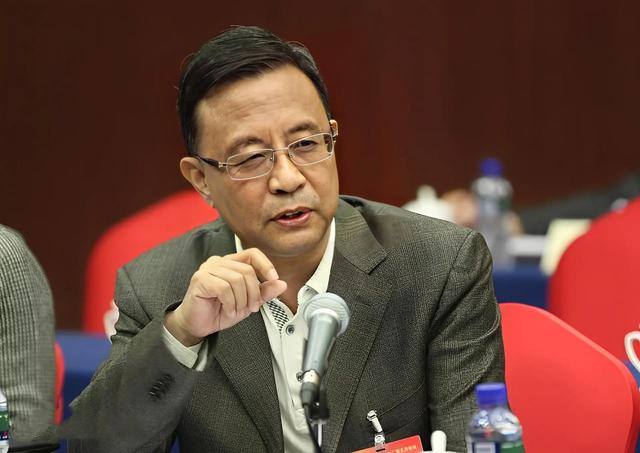 杨虎城的后人今何在：长子省委书记，俩女儿厅级，孙子移民加拿大