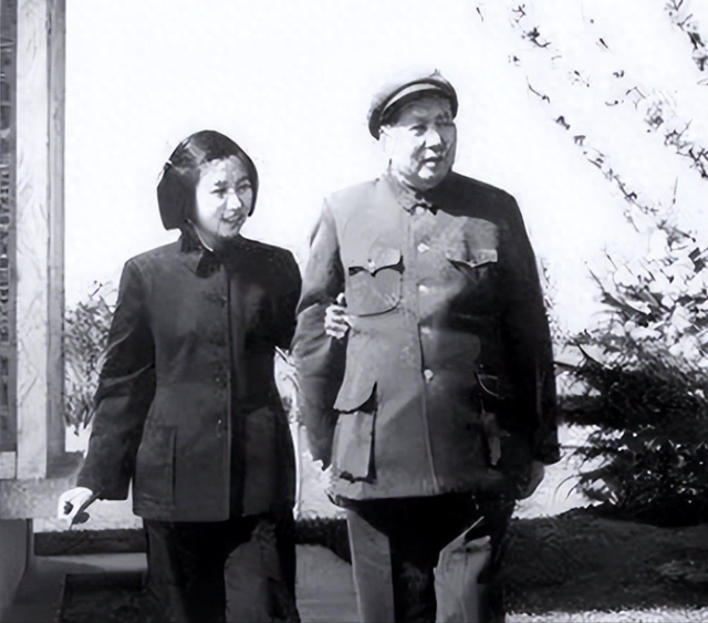 72年李敏怀孕，独自来中南海探亲，毛主席怒道：孔令华太不像话了