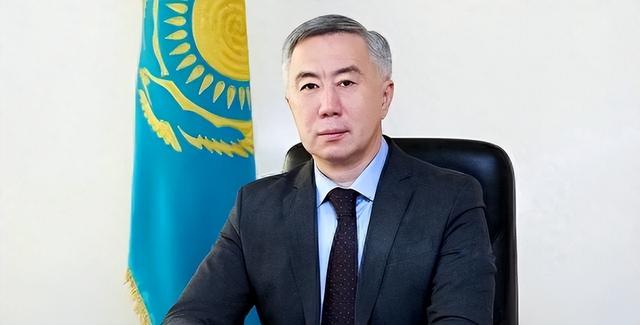 多国首脑即将赶到东京！高市盯上中亚5国，全球已收到中国通知