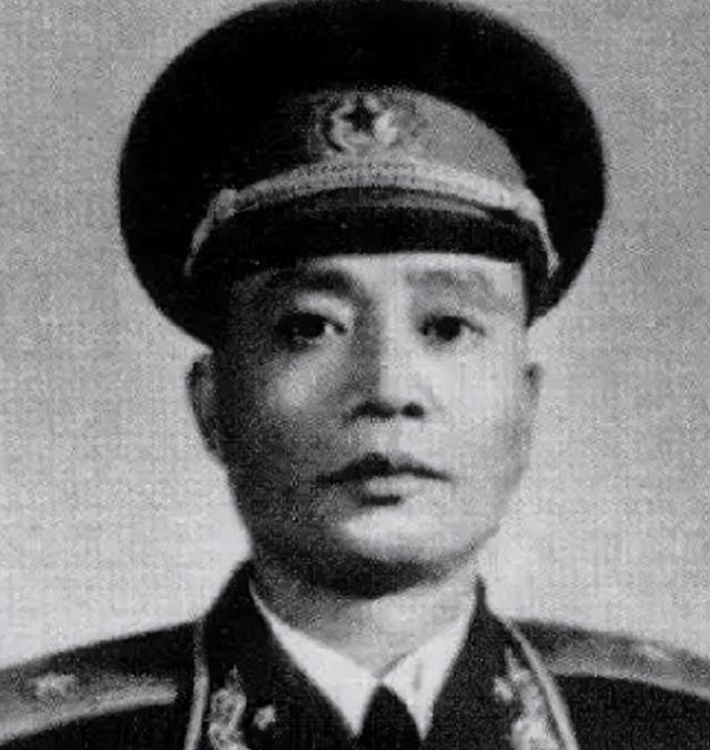 张廷发为什么能够成为中央政治局委员？