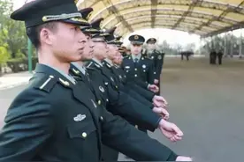 2024年军校湖南体检、面试控制分数线暴跌！军校热度大减？图片