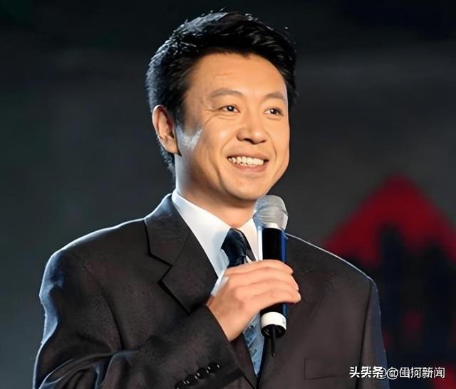 私生活混乱、被传10年换5任妻子？从央视离职的他，如今过的怎样
