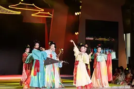 2023礼衣华夏汉服模特大赛全国总决赛“燃爆西安” 弘扬“华夏汉服之美”图片