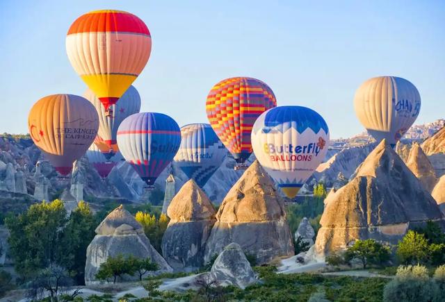 中国被下套了！土耳其免签坑惨游客，首批国人已被收割到破产