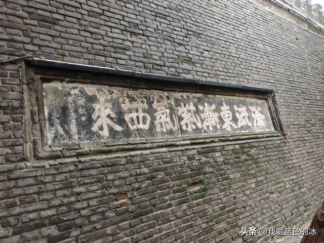 邯郸丛台公园最大的亮点就是里面的一座造型奇特的城堡