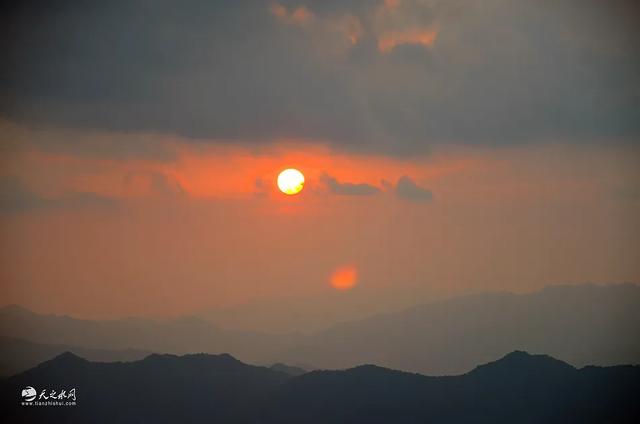 云海之巅,仙境人间:天水白音山邀你共赴流光之约