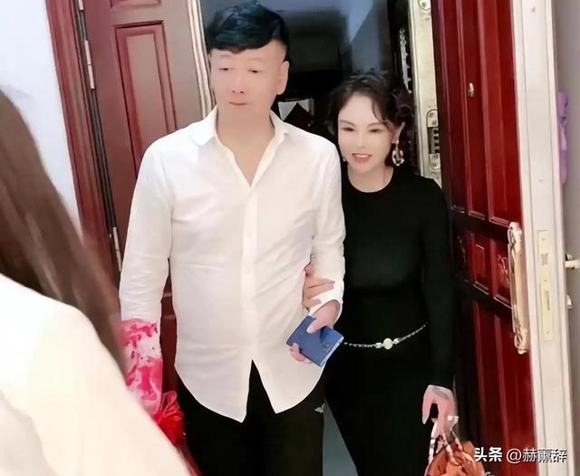 央视怒批！人民日报点名封杀！这5位目无法纪的大网红，彻底凉凉