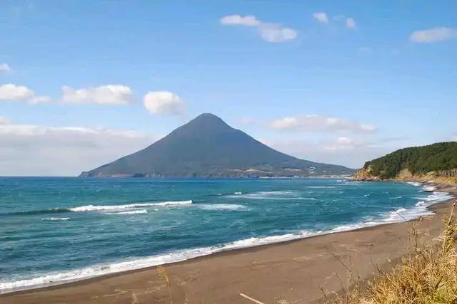 日本九州岛的雾岛地区与屋久岛