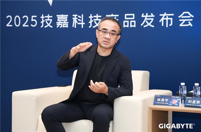 技嘉秀出六大肌肉！锐龙X3D打鸡血、DIY进入3.0新时代
