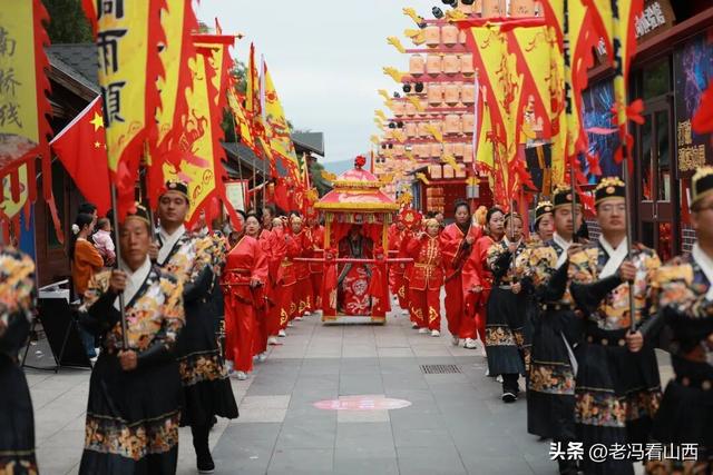 十一小假期，赴约长治上党振兴小镇秋游季，解锁N种新玩法！
