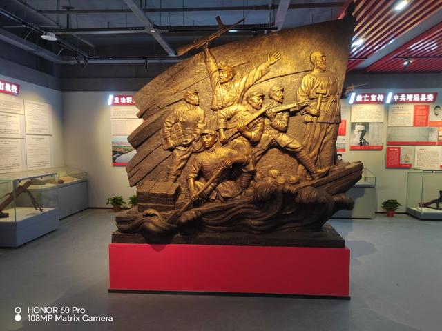 展讯 ‖《红色白银》即将开展！