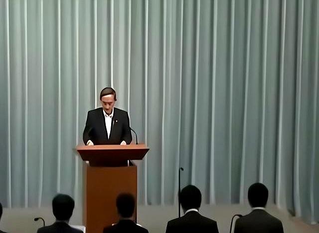 高市还没道歉，中日又出现新争端，日本通知中国，必须解释一件事