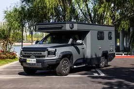 博格华纳4驱带锁！齐星又出了一款江铃大道皮卡硬升顶房车图片