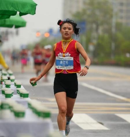 张水华终究还是辞职了，这也许是最好的选择	，又一个网红的崛起